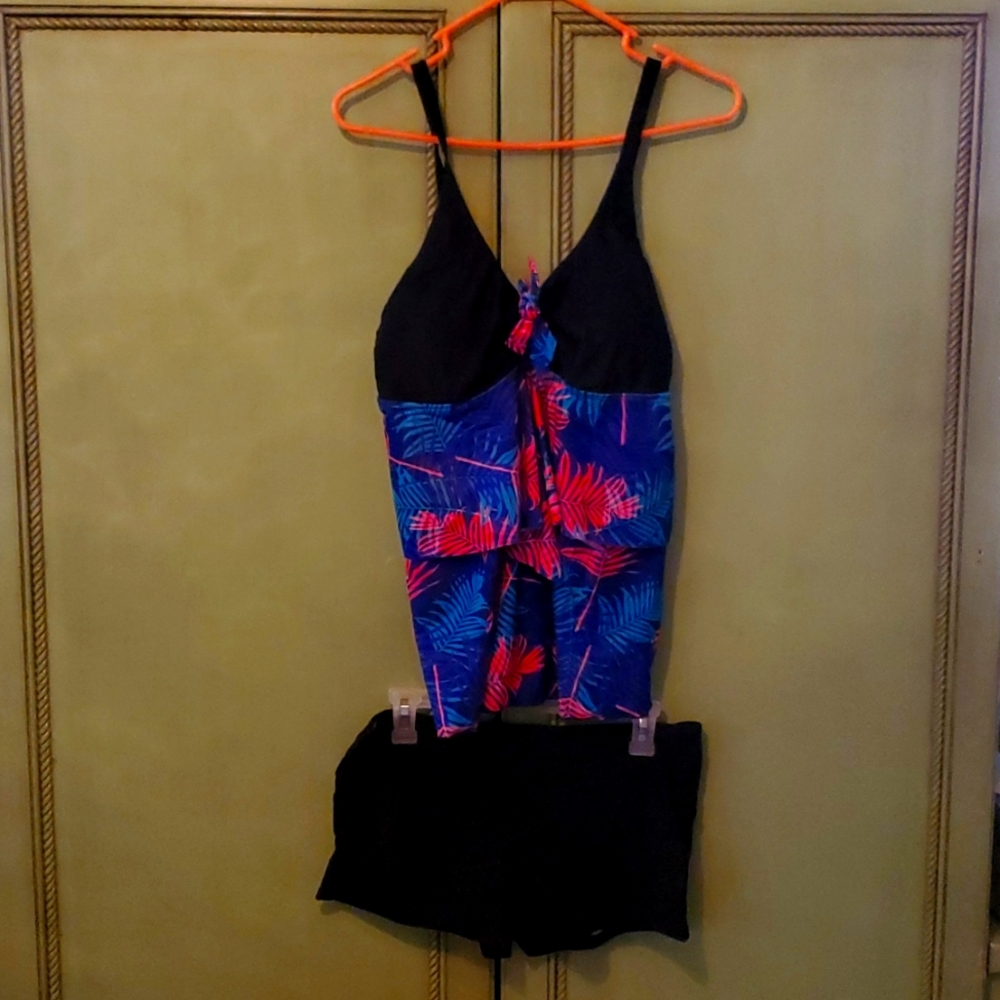Floral XL tank and boy short bikini
